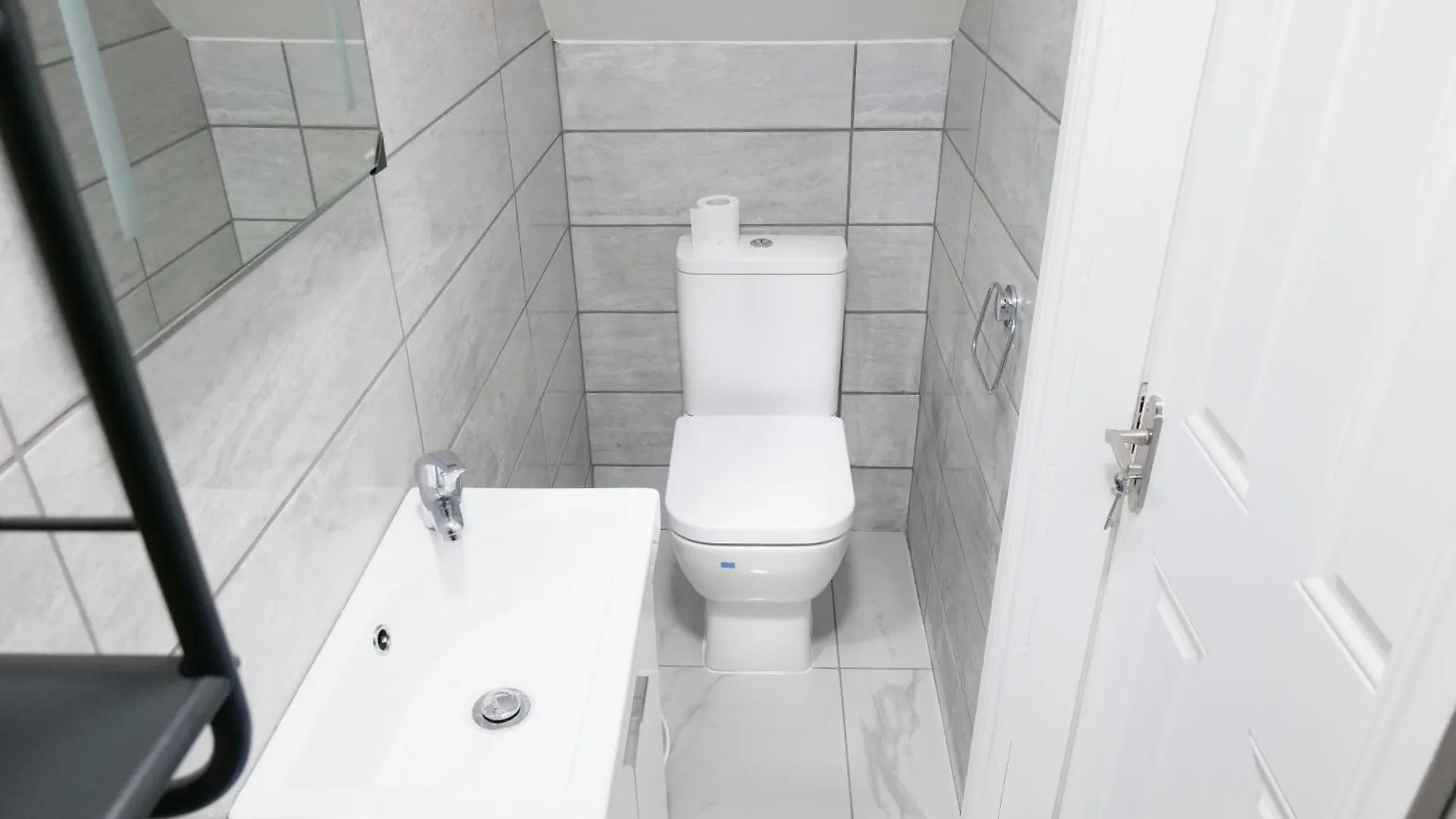 Cozy 2-Bedroom Detached Home No-7 Δουβλίνο