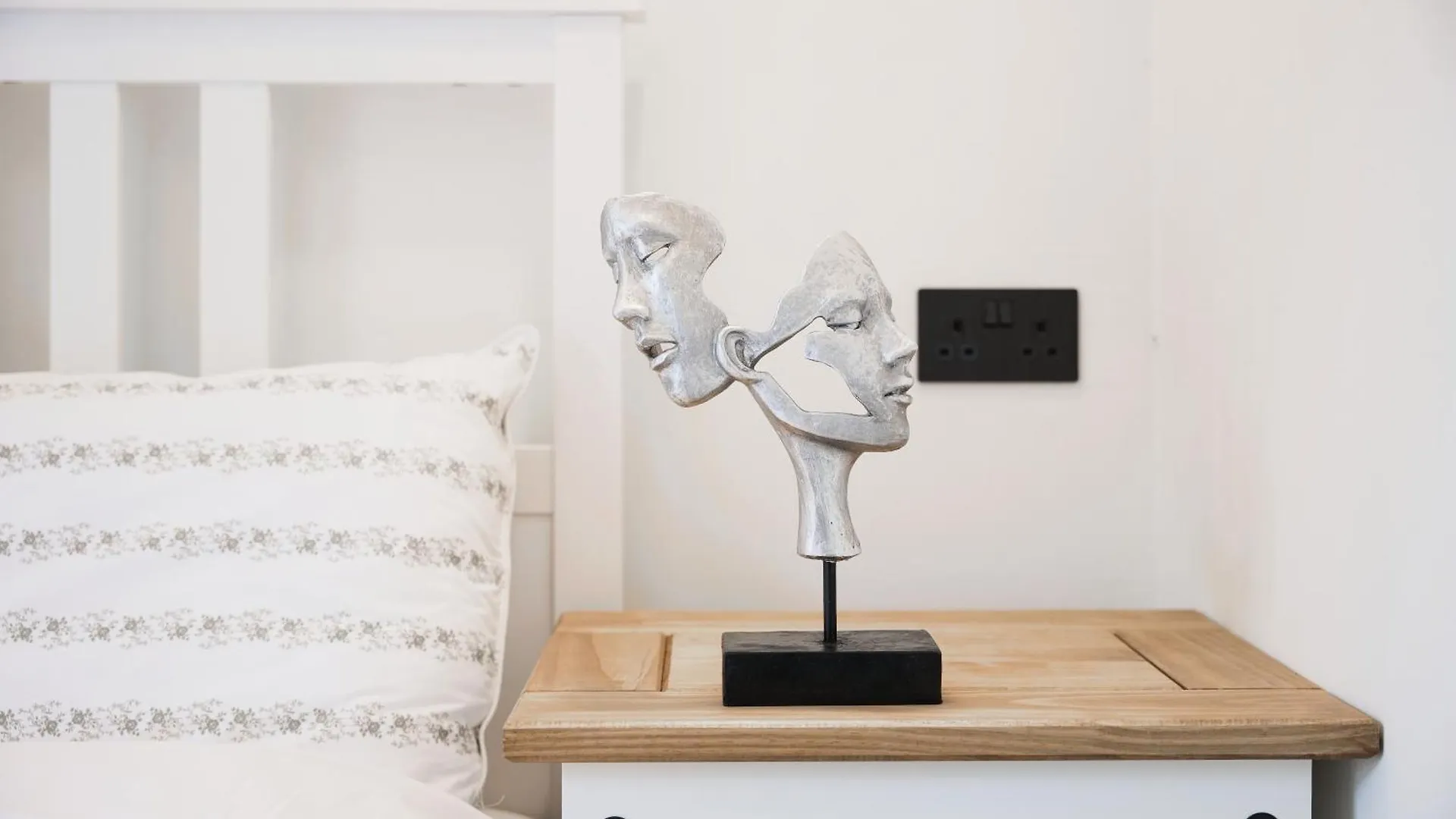 דבלין Cozy 2-Bedroom Detached Home No-7 וילה